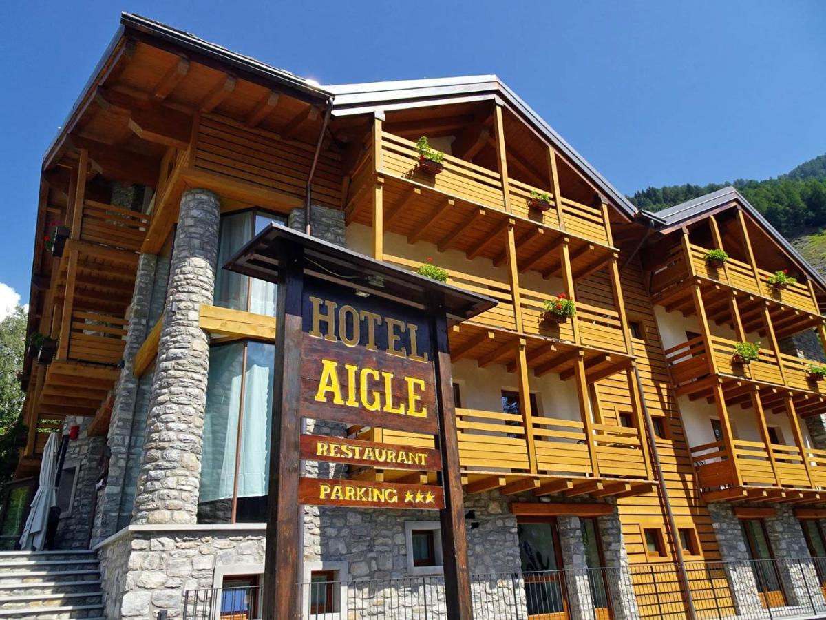 Hotel Aigle Courmayeur Buitenkant foto
